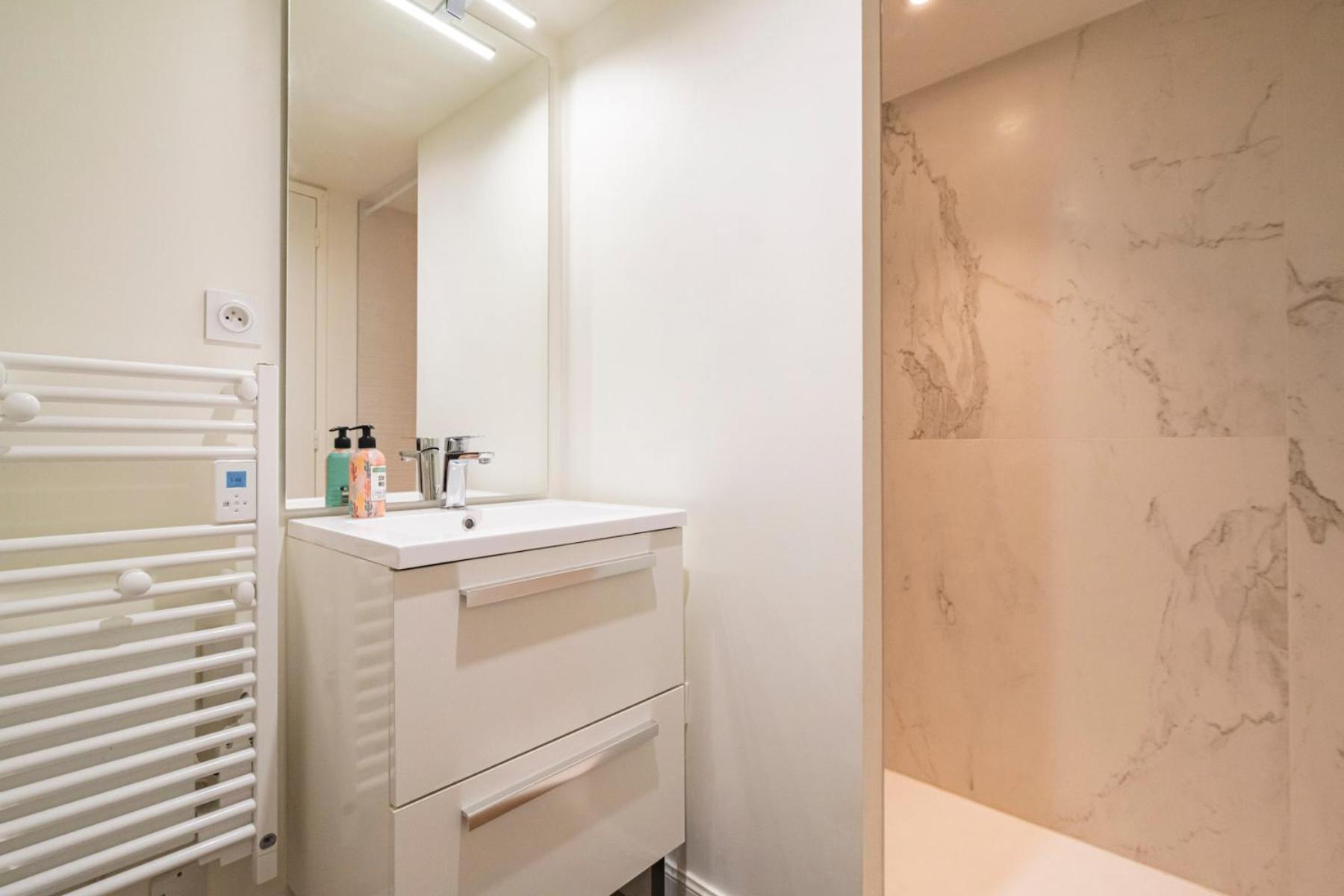 Charmant Studio Hypercentre Reims Apartment Екстериор снимка